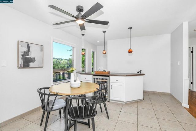 975 Calle Verde, Martinez, CA 94553
