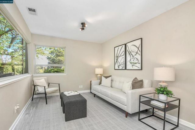 975 Calle Verde, Martinez, CA 94553