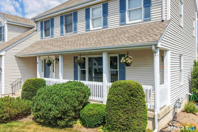9 Old Country Lane, Ellington, CT 06029