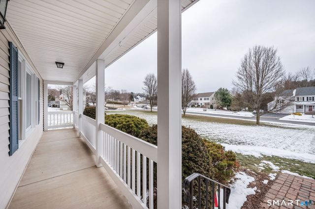 9 Old Country Lane, Ellington, CT 06029