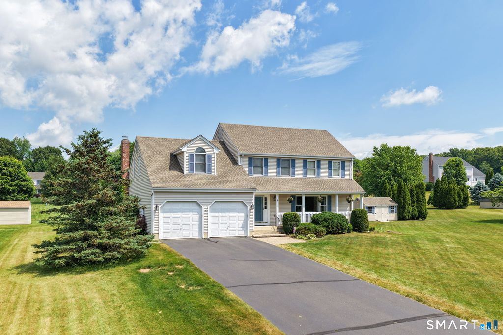 9 Old Country Lane, Ellington, CT 06029