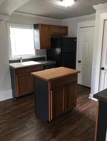 1012 Oak Street, Mckinney, TX 75069