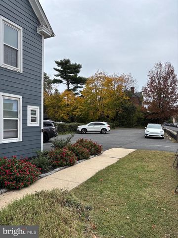 30 N BROAD ST, Woodbury, NJ 08096