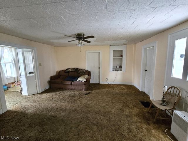 97 W Jefferson Street, Jefferson, OH 44047