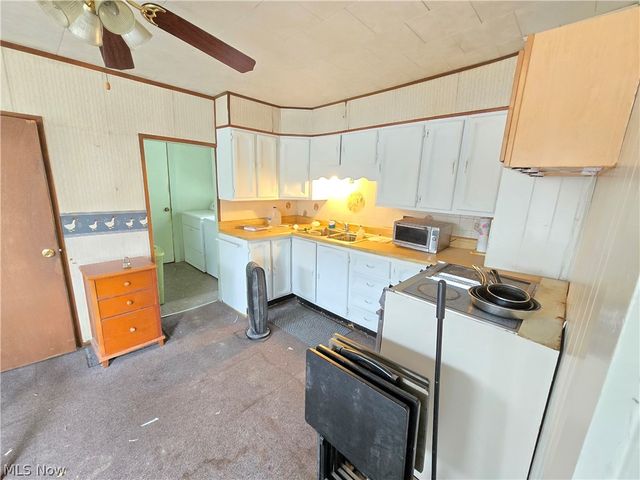 97 W Jefferson Street, Jefferson, OH 44047