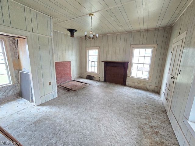 97 W Jefferson Street, Jefferson, OH 44047