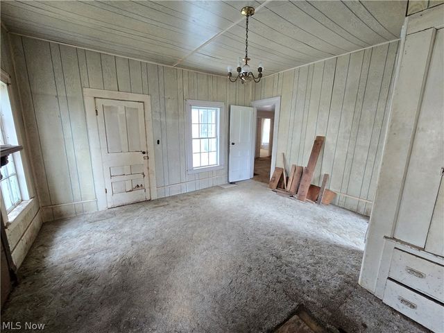 97 W Jefferson Street, Jefferson, OH 44047