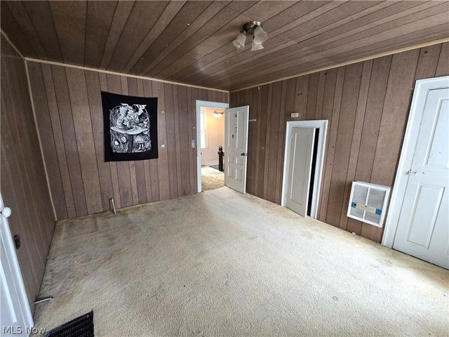 97 W Jefferson Street, Jefferson, OH 44047