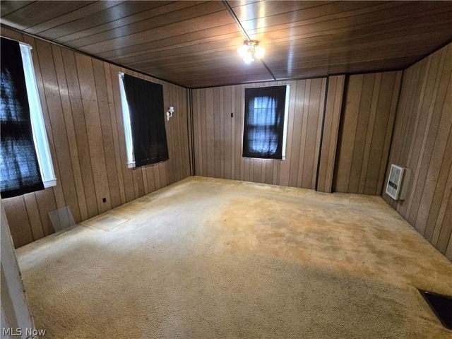 97 W Jefferson Street, Jefferson, OH 44047