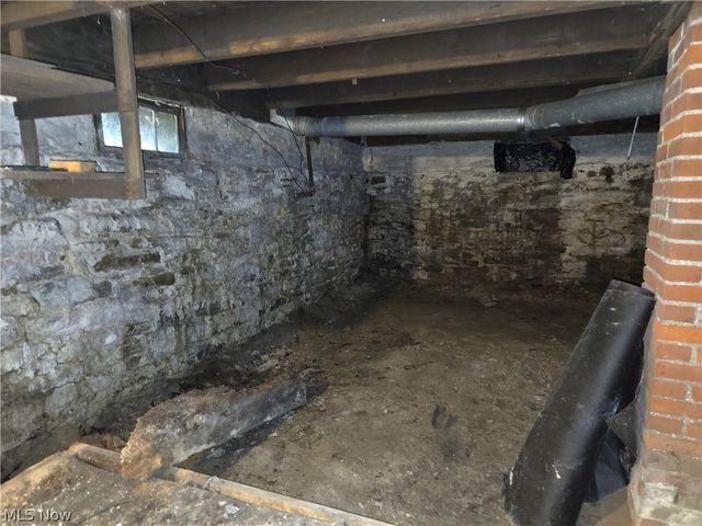 97 W Jefferson Street, Jefferson, OH 44047