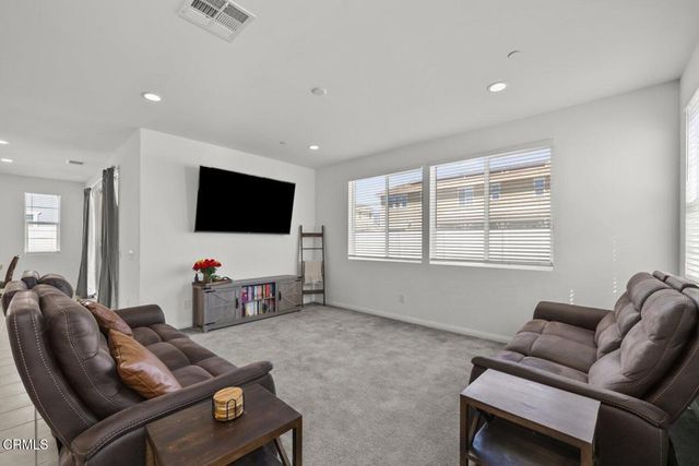 151 Rose Street, Fillmore, CA 93015