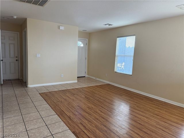 7417 Reynard Fox Place, Las Vegas, NV 89113