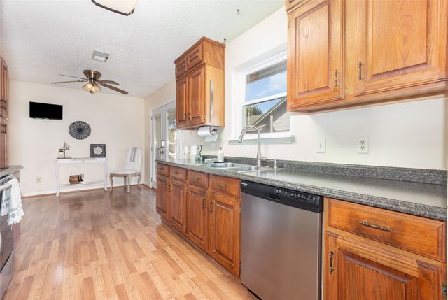 404 Nita Lane, Euless, TX 76040