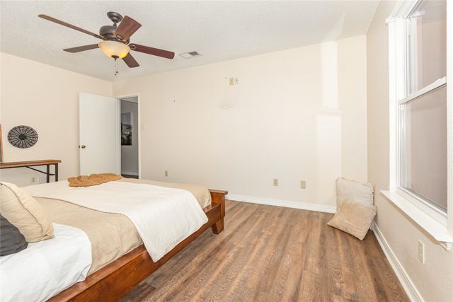 404 Nita Lane, Euless, TX 76040