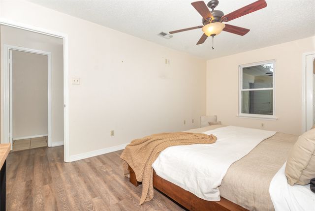 404 Nita Lane, Euless, TX 76040