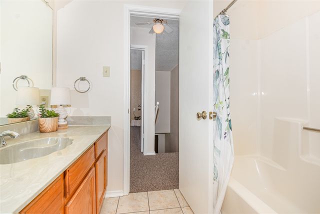 404 Nita Lane, Euless, TX 76040