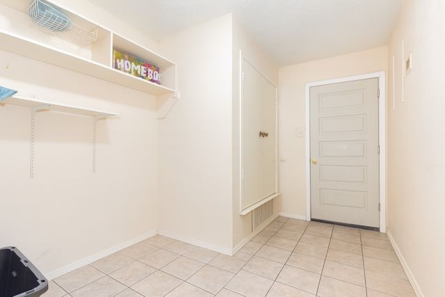 404 Nita Lane, Euless, TX 76040