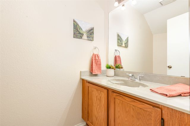 404 Nita Lane, Euless, TX 76040