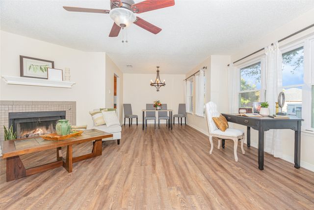 404 Nita Lane, Euless, TX 76040