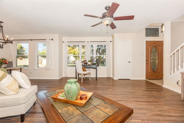 404 Nita Lane, Euless, TX 76040