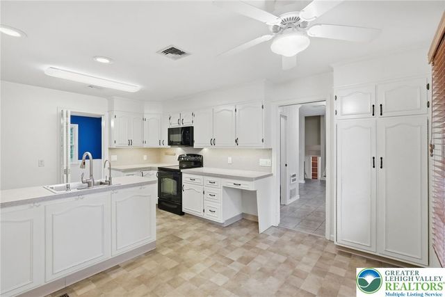 2844 Edgemont Drive, Salisbury Twp, PA 18103