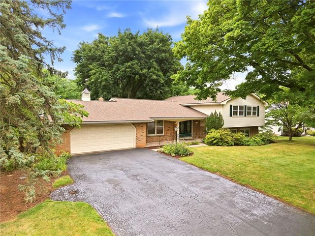 2844 Edgemont Drive, Salisbury Twp, PA 18103