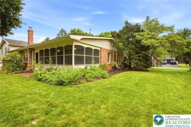 2844 Edgemont Drive, Salisbury Twp, PA 18103