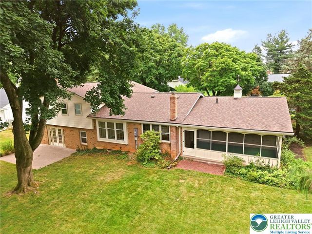 2844 Edgemont Drive, Salisbury Twp, PA 18103