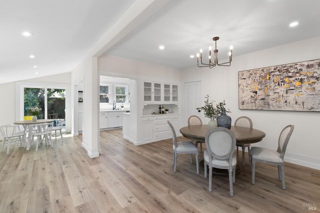 1017 Charter Oak Ave, St. Helena, CA 94574