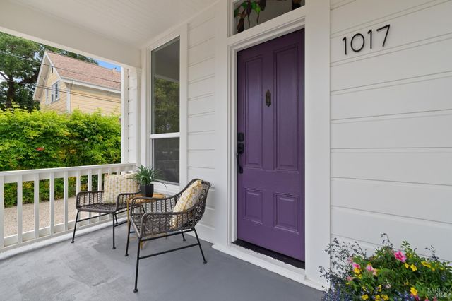 1017 Charter Oak Ave, St. Helena, CA 94574