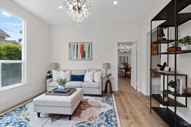 1017 Charter Oak Ave, St. Helena, CA 94574