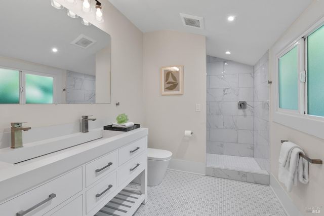 1017 Charter Oak Ave, St. Helena, CA 94574