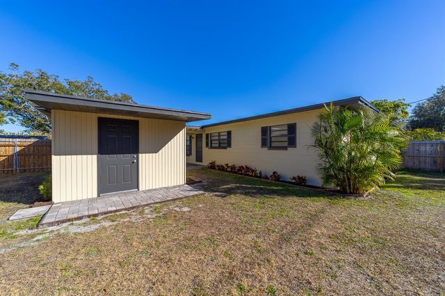 4603 S SHAMROCK ROAD, Tampa, FL 33611