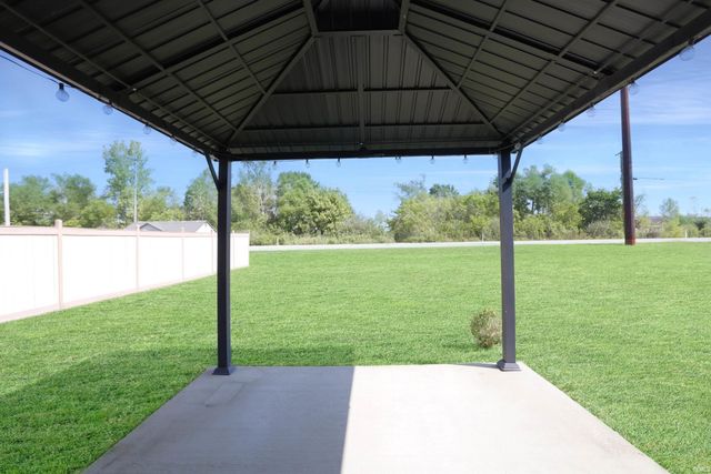 4620 Eastwick Drive, Newburgh, IN 47630