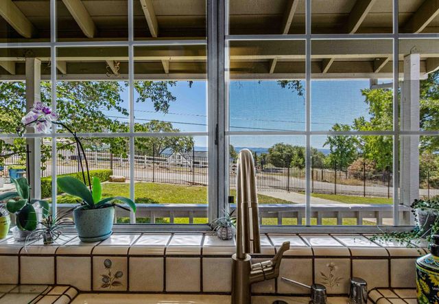 5765 Dolomite Dr, El Dorado, CA 95623