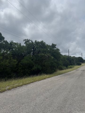 853 Rutherford, Fischer, TX 78623