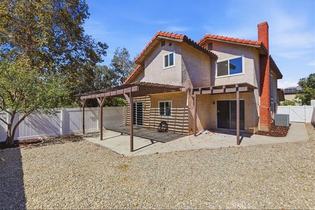 1258 Sherry, Redlands, CA 92374