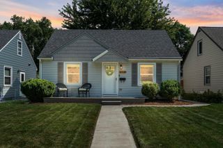 2721 Colorado Avenue S, Saint Louis Park, MN 55416