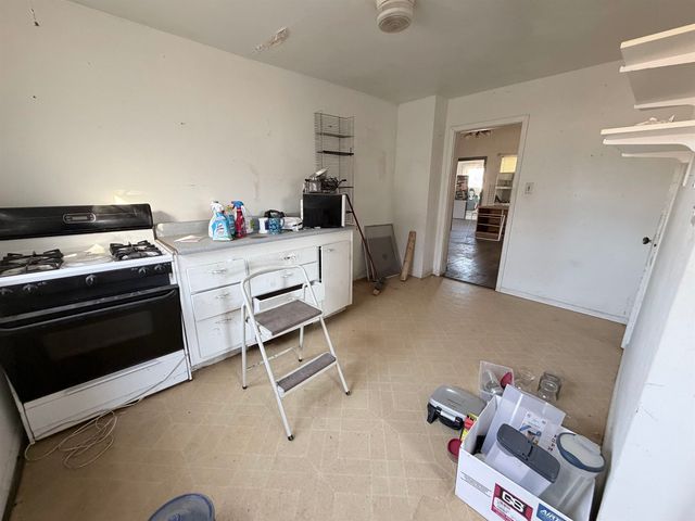 602 Menor, Winfield, KS 67156