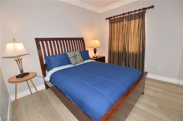 270 East FLAMINGO Road 314, Las Vegas, NV 89169