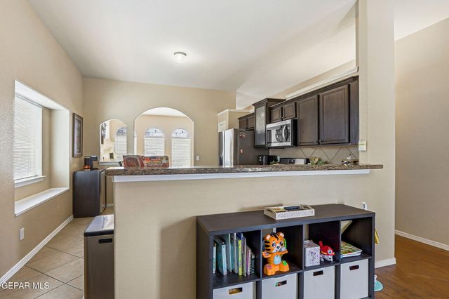 3166 Hidden Valley Drive, El Paso, TX 79938