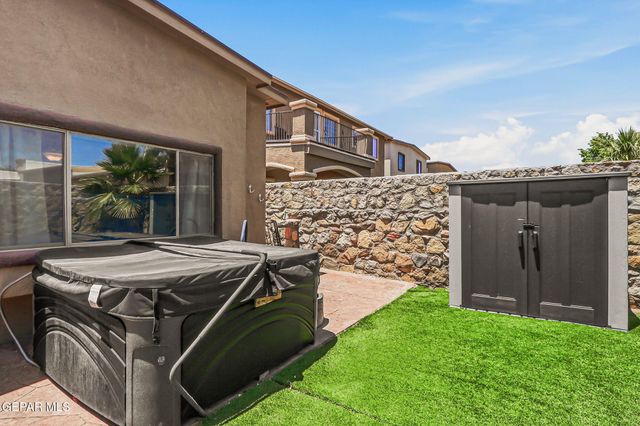 3166 Hidden Valley Drive, El Paso, TX 79938