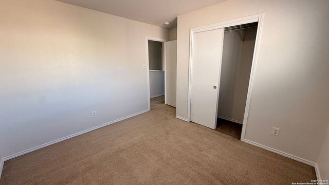 1807 Cambridge Blue, San Antonio, TX 78260