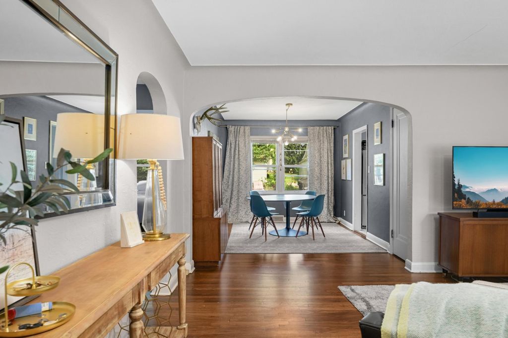 871 Sherwood Avenue, Saint Paul, MN 55106 — photo 4