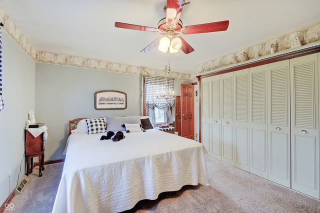 7 Chapman Court, Greenfield, IN 46140