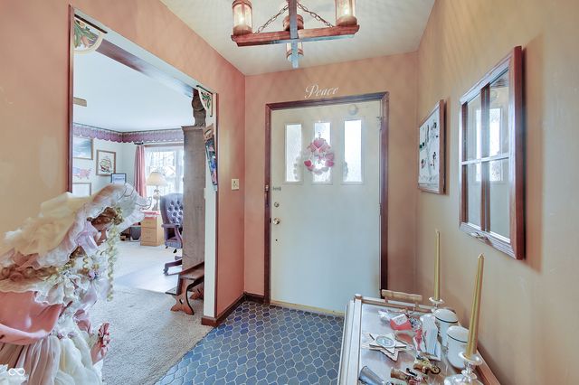 7 Chapman Court, Greenfield, IN 46140