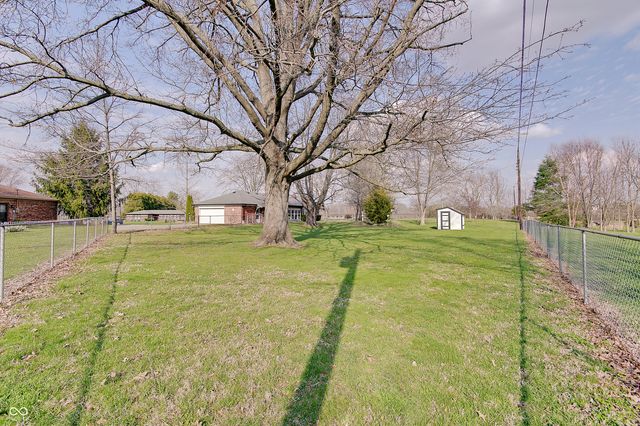 7 Chapman Court, Greenfield, IN 46140