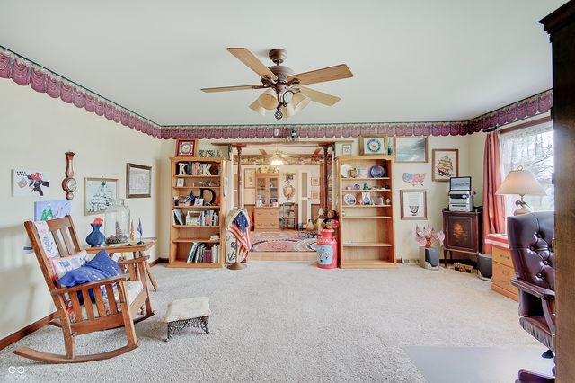 7 Chapman Court, Greenfield, IN 46140