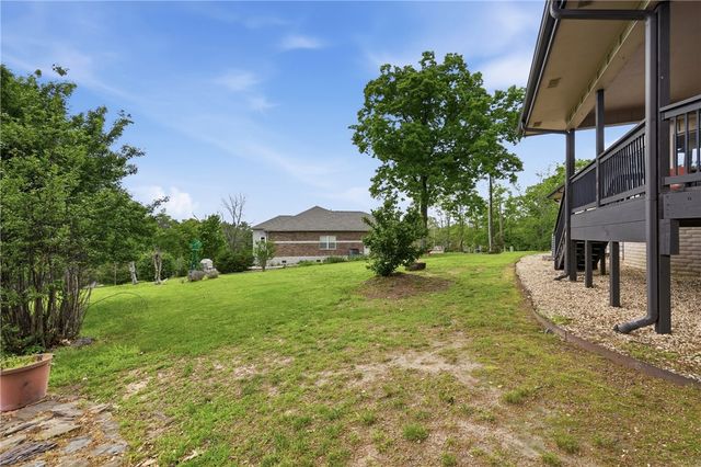 76 Sherlock Drive, Bella Vista, AR 72715