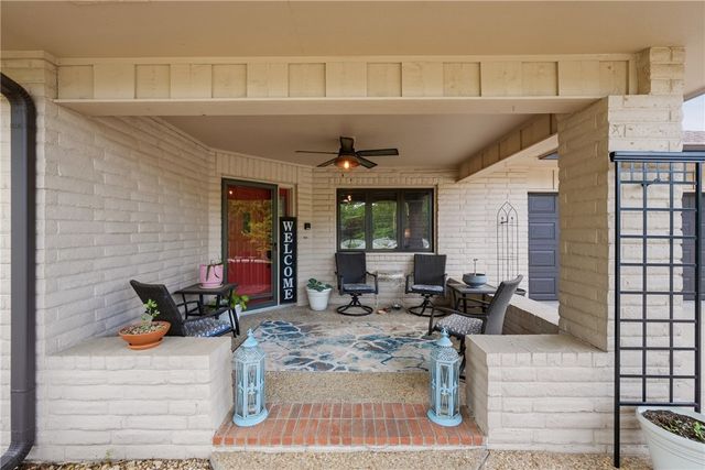 76 Sherlock Drive, Bella Vista, AR 72715